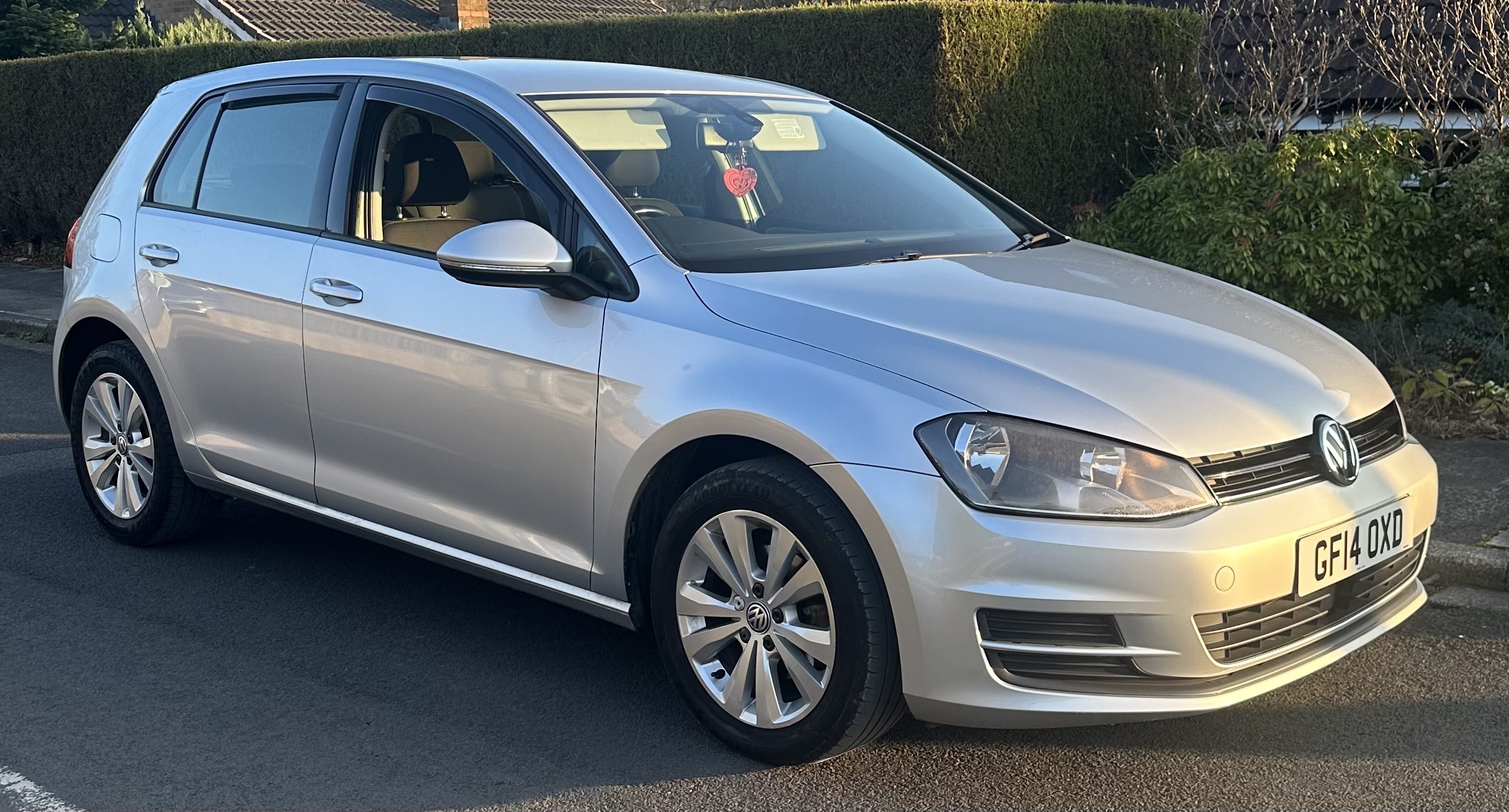 Volkswagen Golf 1.6 TDI BlueMotion Tech SE Hatchback 5dr Diesel Manual Euro 5 (s/s) (105 ps)
