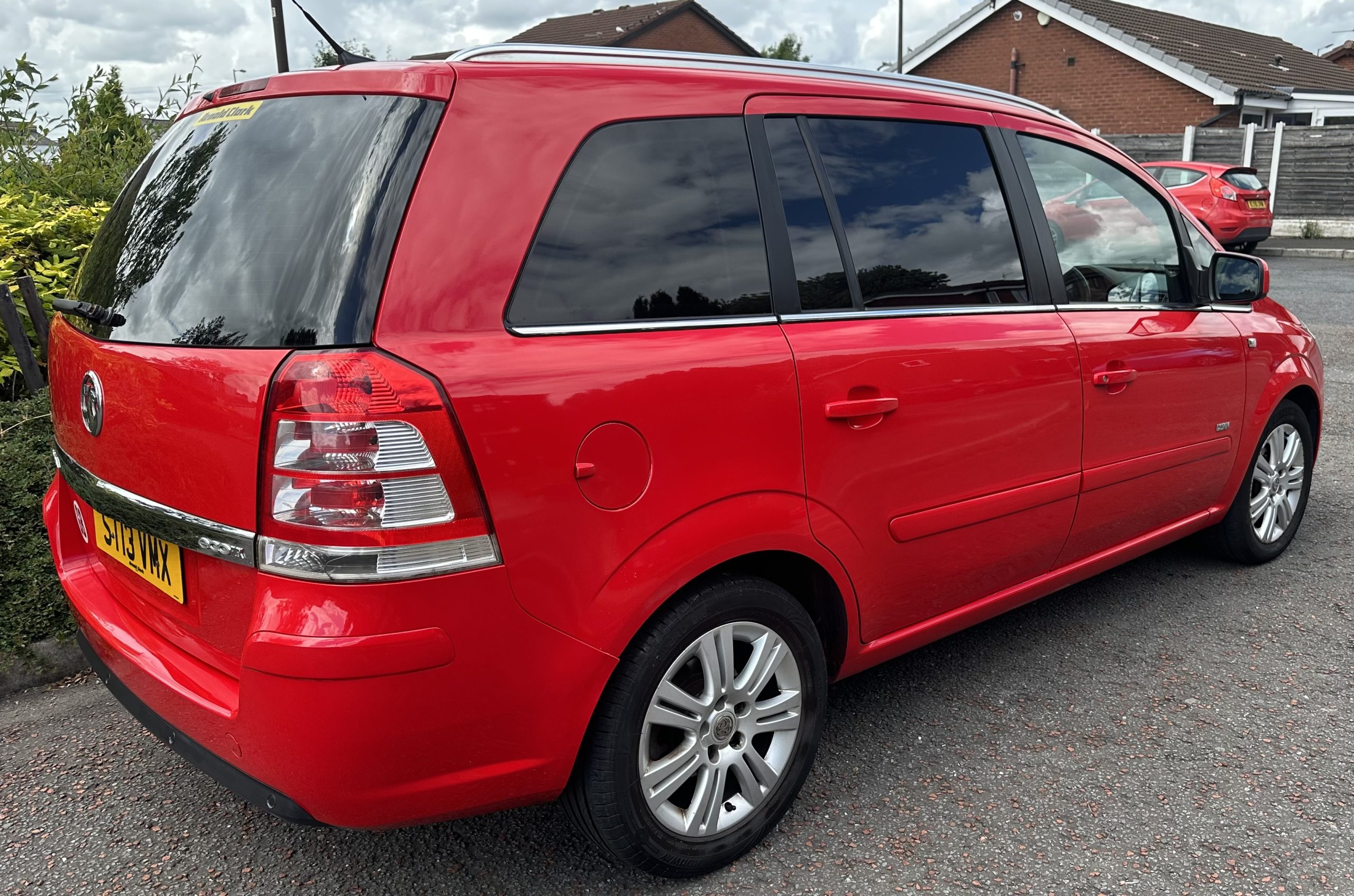 Vauxhall Zafira 1.7 CDTi ecoFLEX Design Euro 5 5dr (SNav)