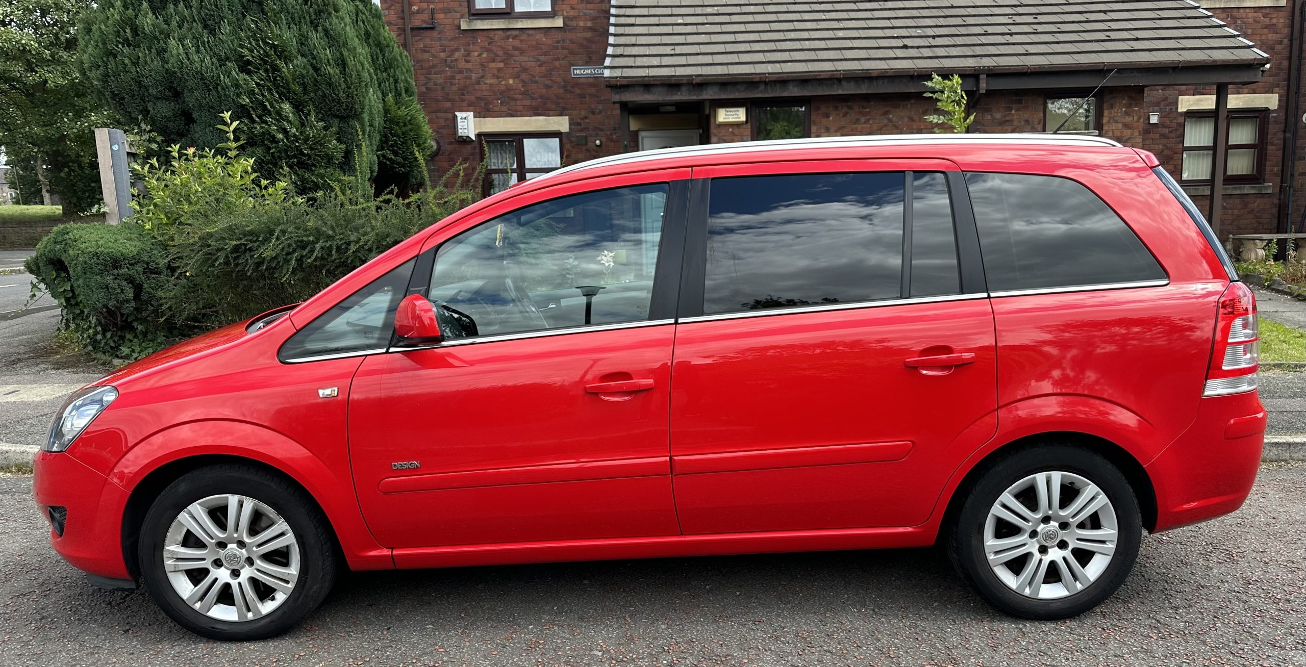 Vauxhall Zafira 1.7 CDTi ecoFLEX Design Euro 5 5dr (SNav)