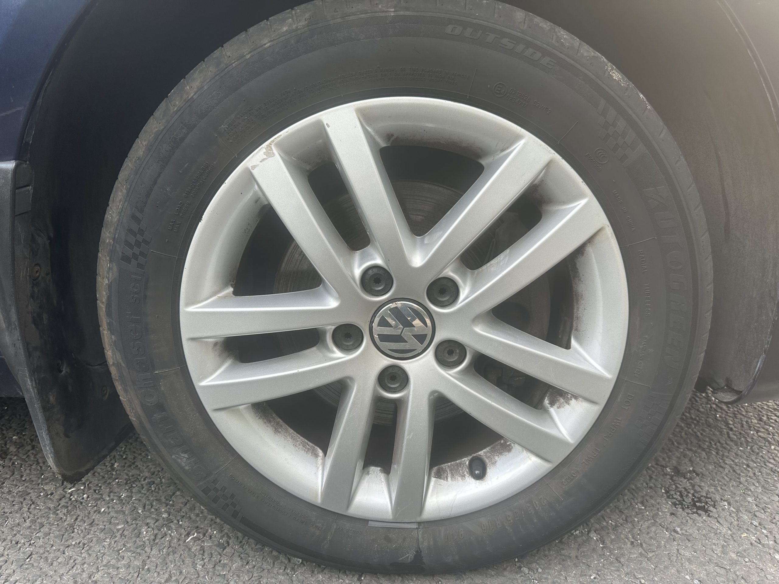 Volkswagen Touran 1.6 TDI BlueMotion Tech SE DSG Euro 5 (s/s) 5dr