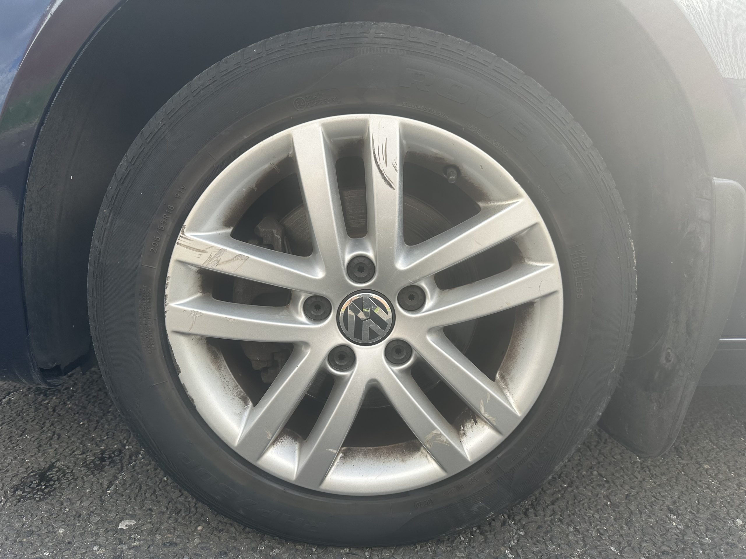 Volkswagen Touran 1.6 TDI BlueMotion Tech SE DSG Euro 5 (s/s) 5dr