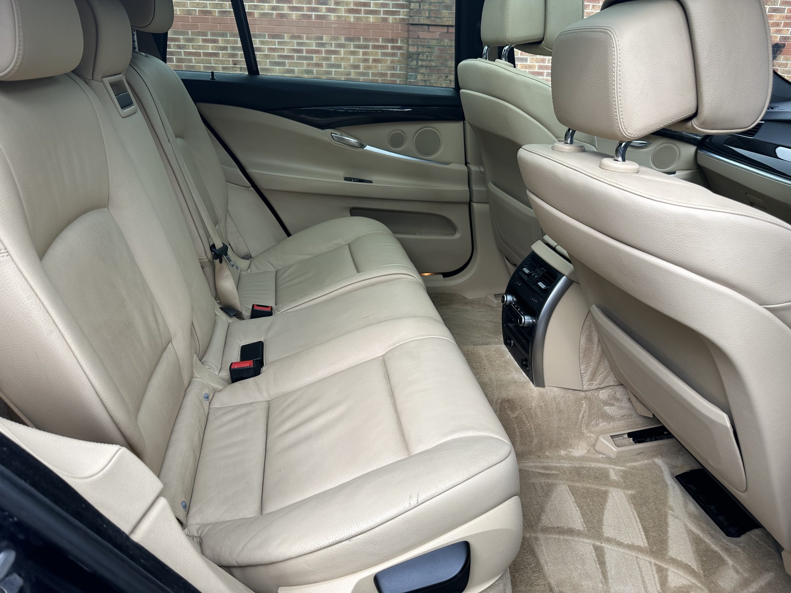 BMW 5 Series Gran Turismo 3.0 530d SE GT Steptronic Euro 5 5d