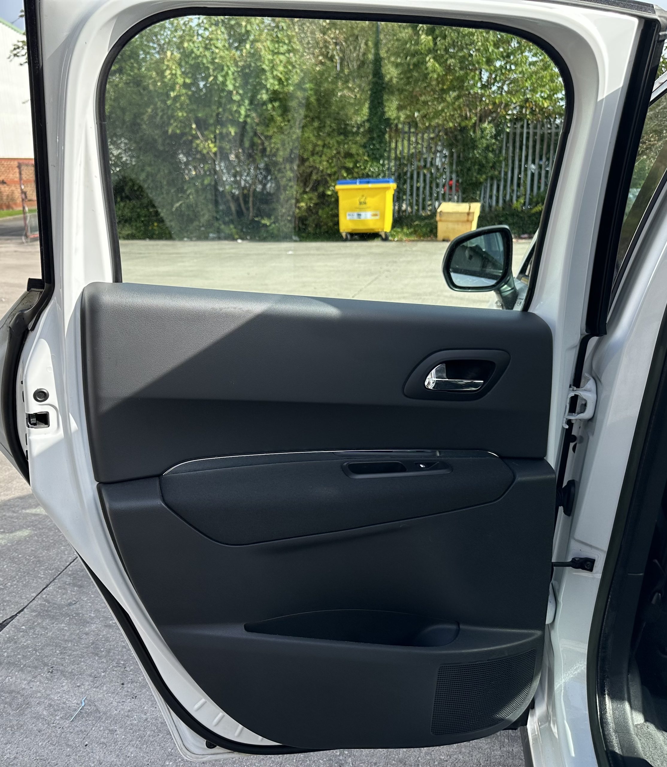 Peugeot 3008 1.6-HDi Active EGC Euro 5 5dr