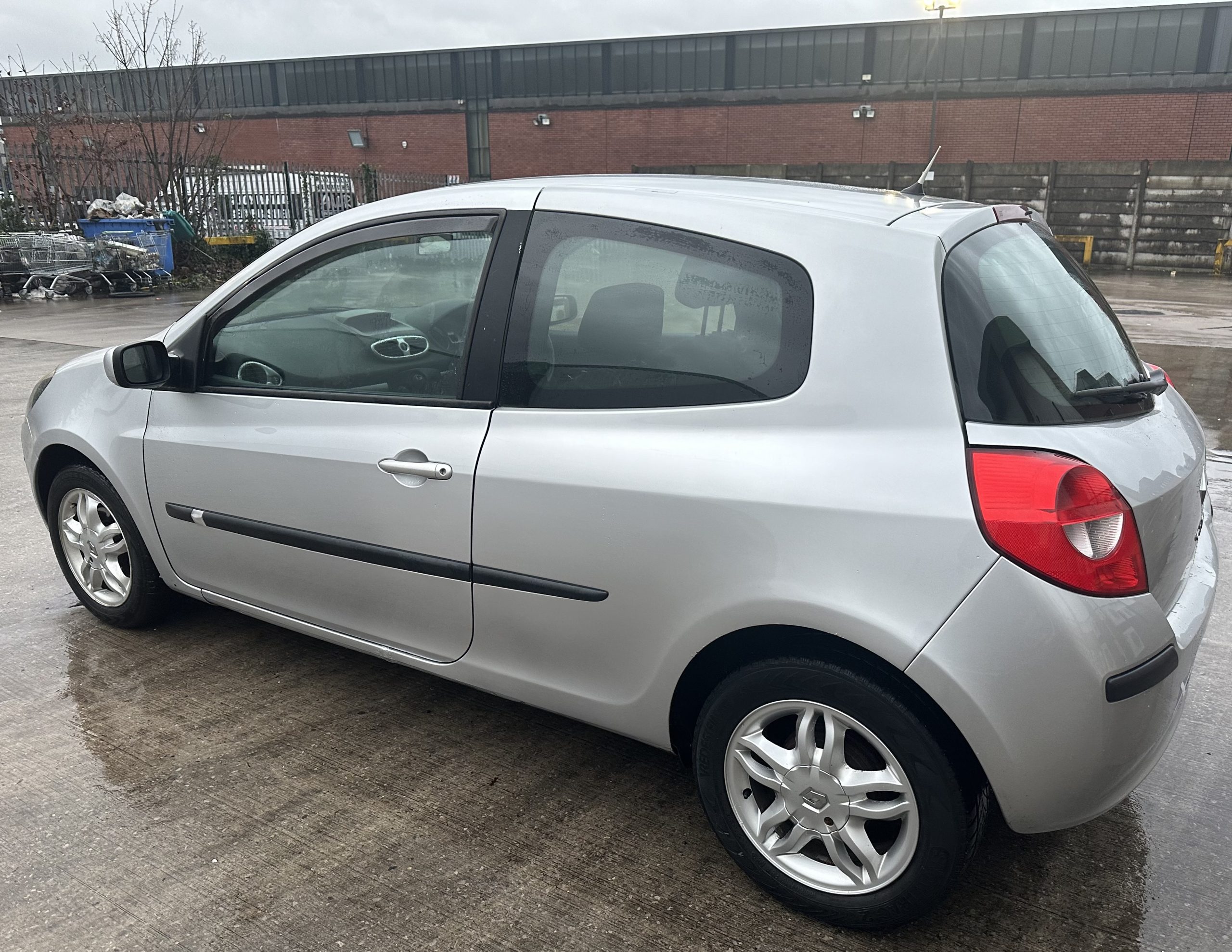 Renault Clio 1.2 TCe 16v Dynamique 3dr