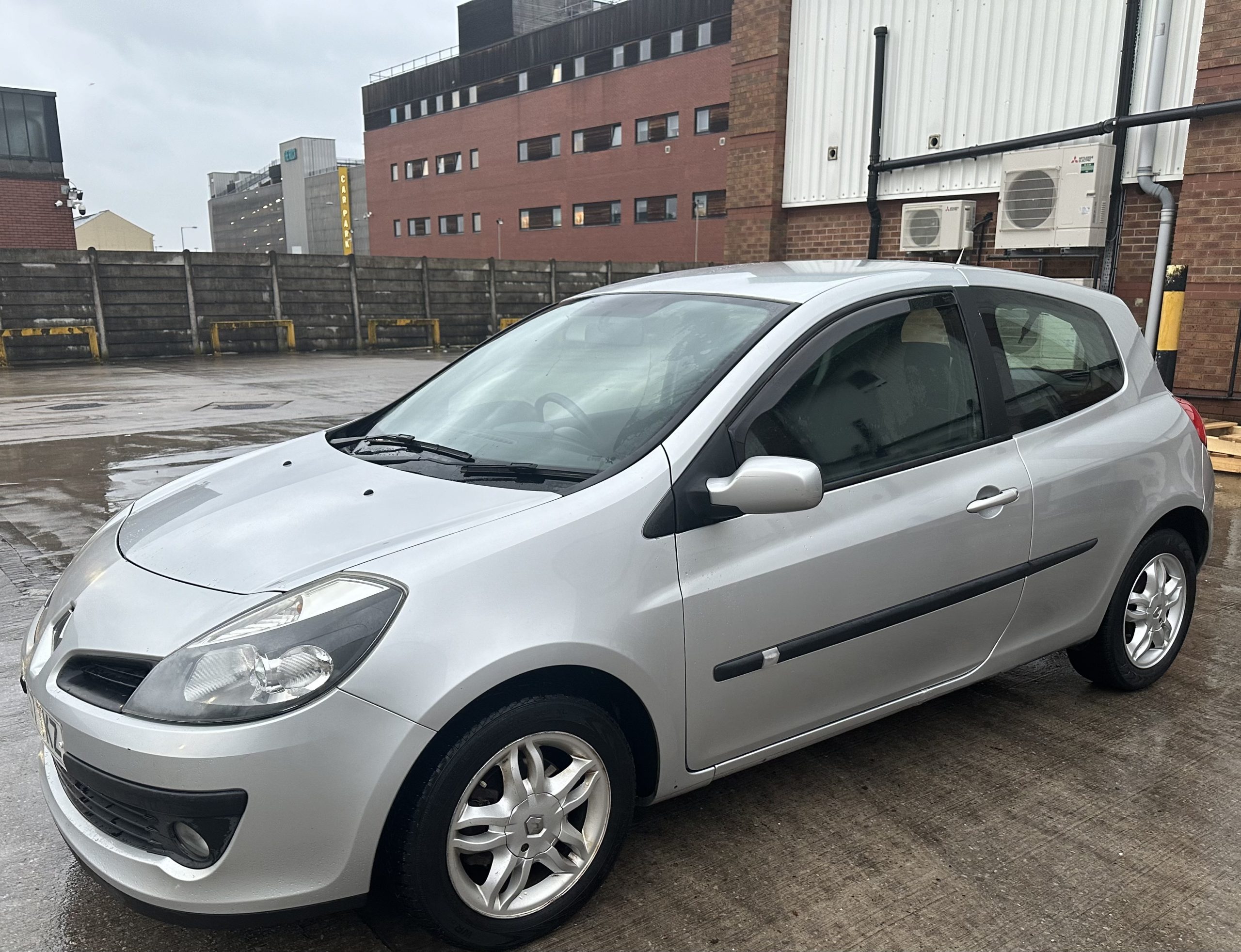 Renault Clio 1.2 TCe 16v Dynamique 3dr