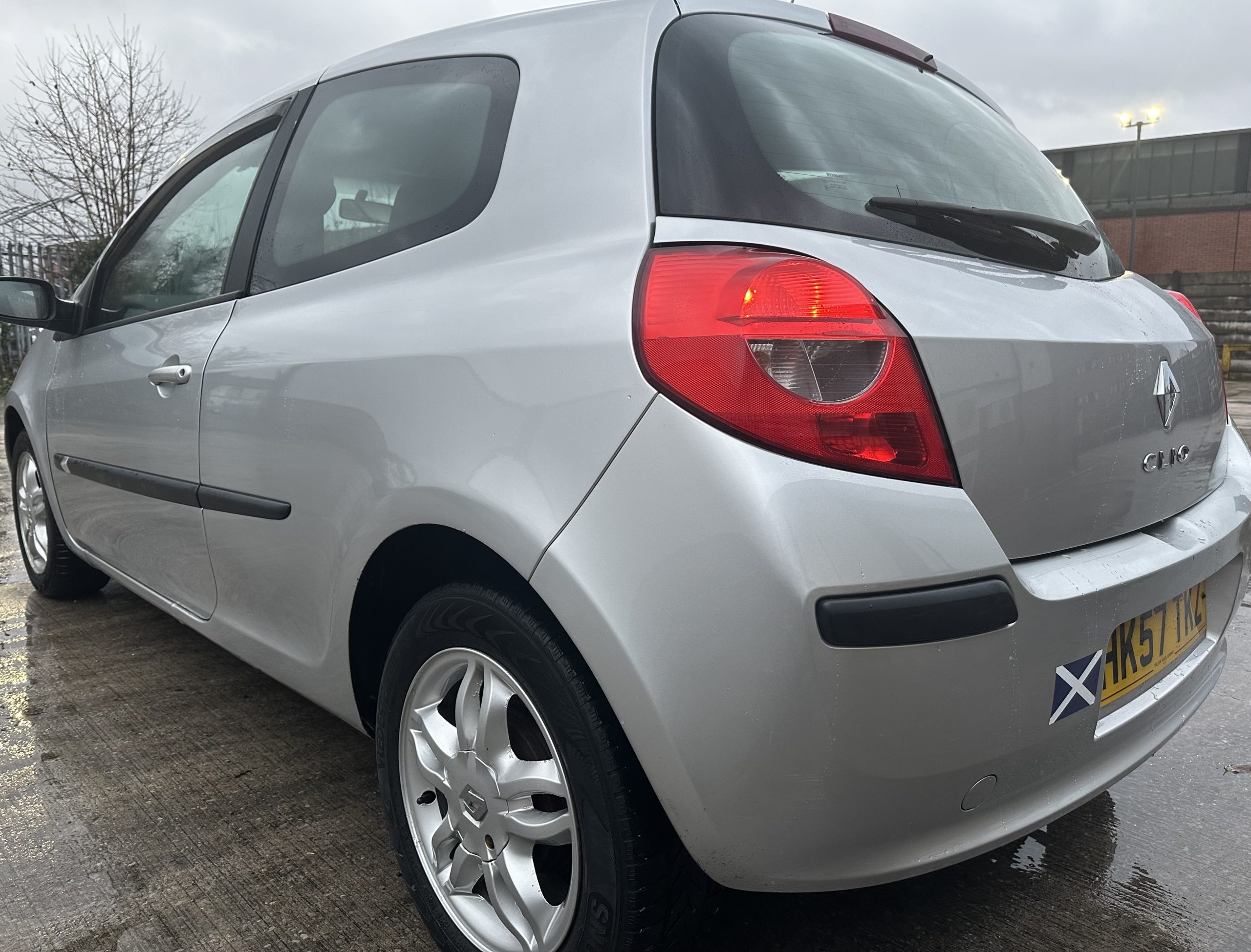 Renault Clio 1.2 TCe 16v Dynamique 3dr