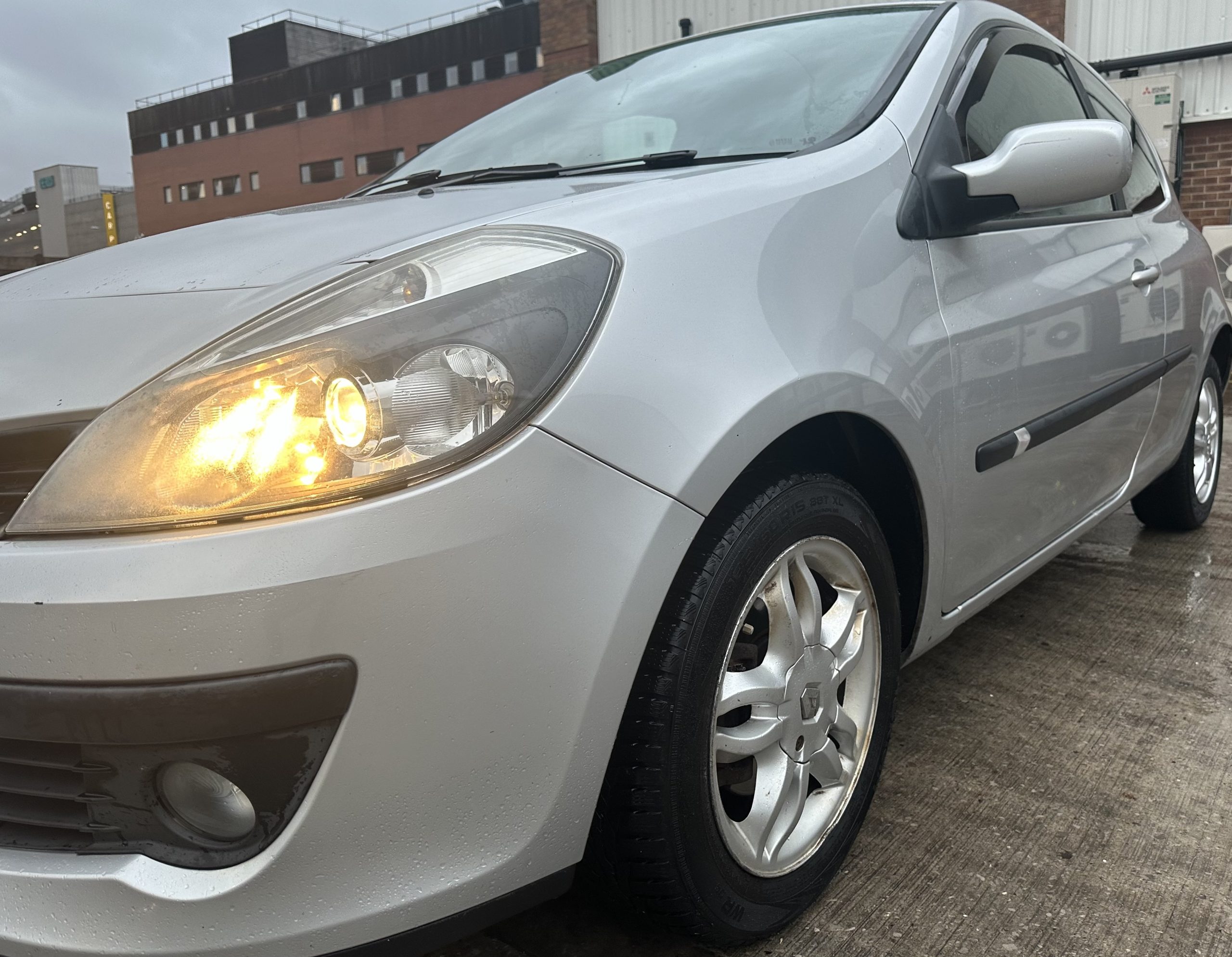 Renault Clio 1.2 TCe 16v Dynamique 3dr