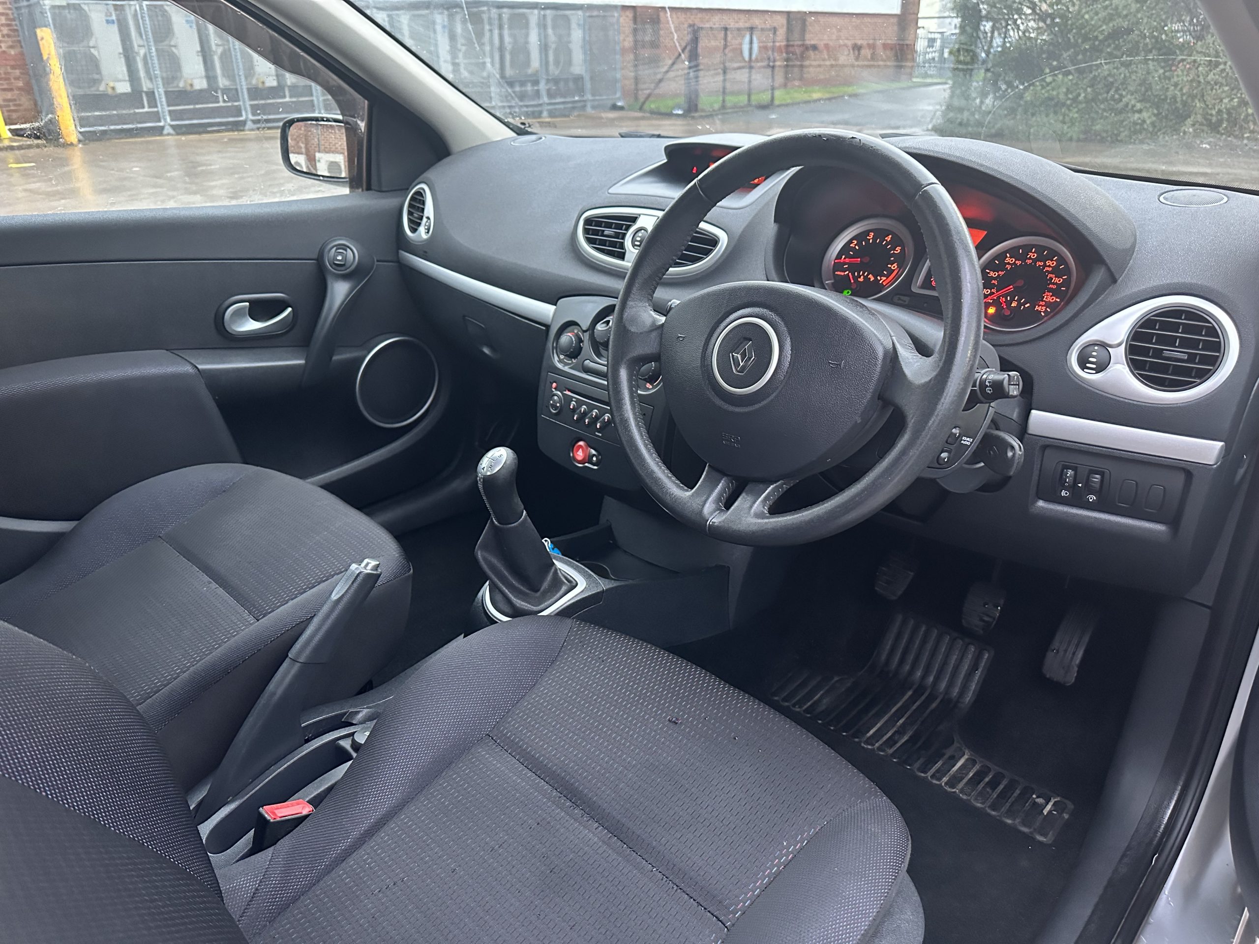 Renault Clio 1.2 TCe 16v Dynamique 3dr