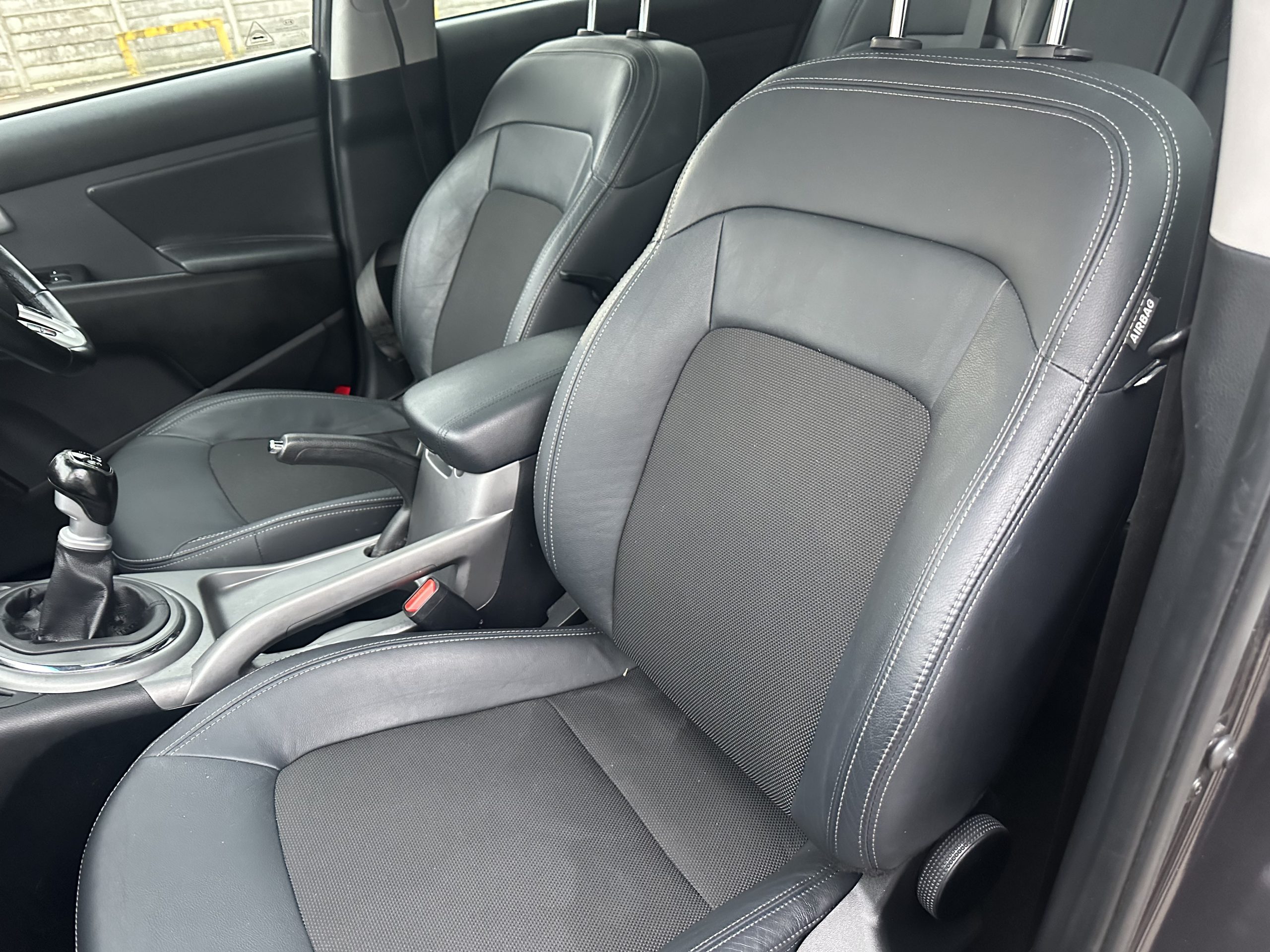 Kia Sportage 1.7CRDi Eco Dynamics 2 2WD Euro 5 5dr