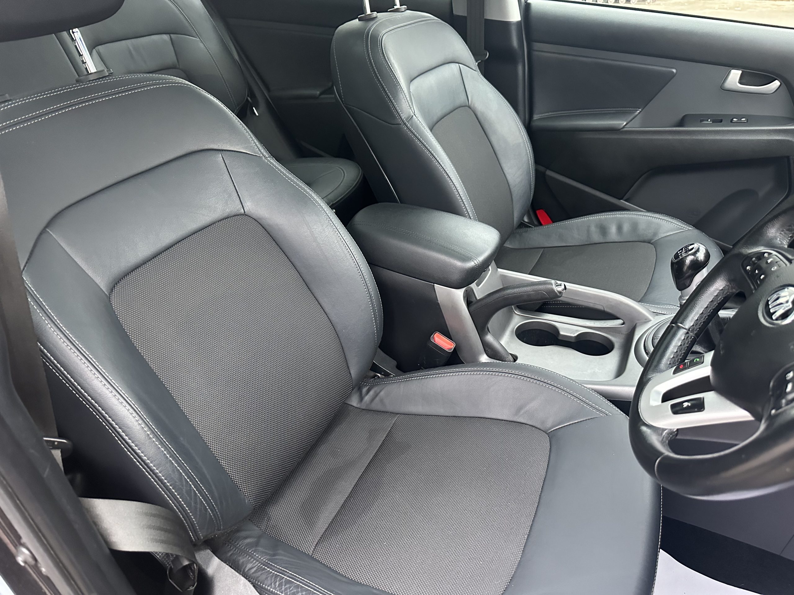 Kia Sportage 1.7CRDi Eco Dynamics 2 2WD Euro 5 5dr